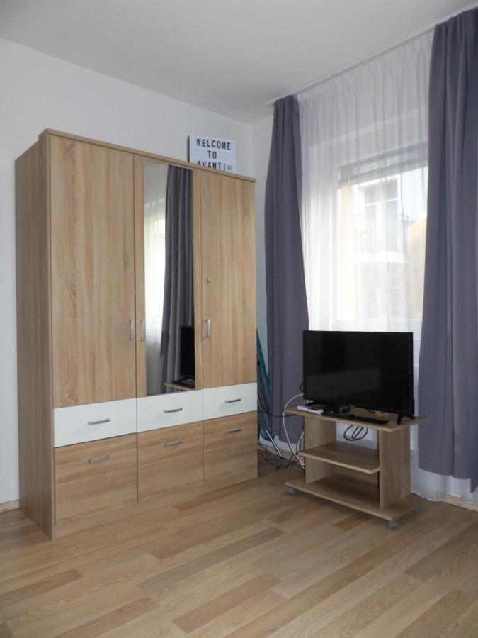 Apartment Avanti Budapeste Exterior foto